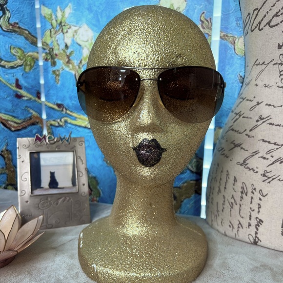 Prada, aviator sunglasses, black and brown in excellent condition. - Picture 1 of 9